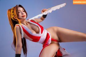 Umeko J. photo #0476