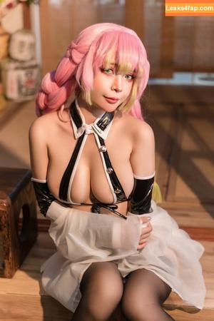 Umeko J. photo #0999