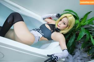 Umeko J. photo #1527