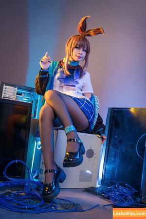 Umeko J. photo #1599