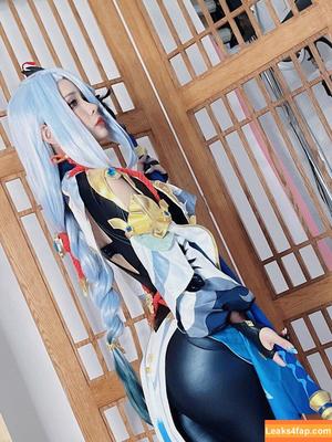 Umeko J. photo #1804