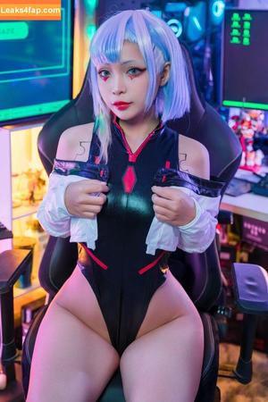 Umeko J. photo #2245