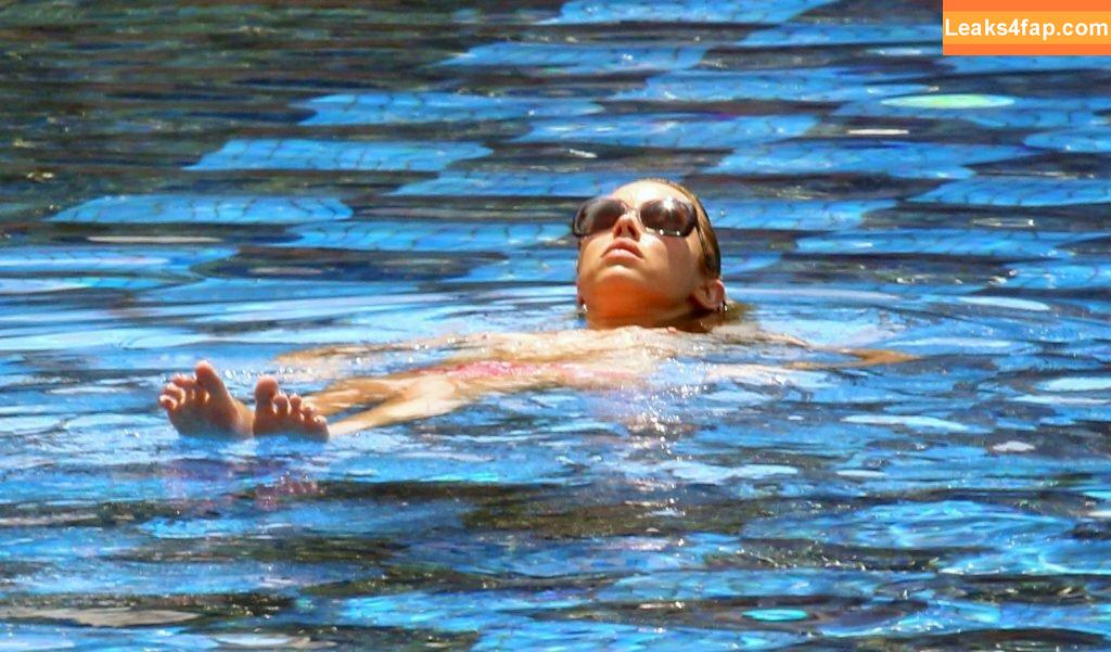 Una Healy / unahealy слитое фото фото #0004