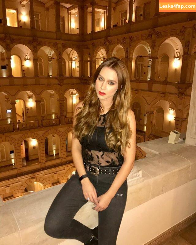 Una Healy / unahealy leaked photo photo #0109