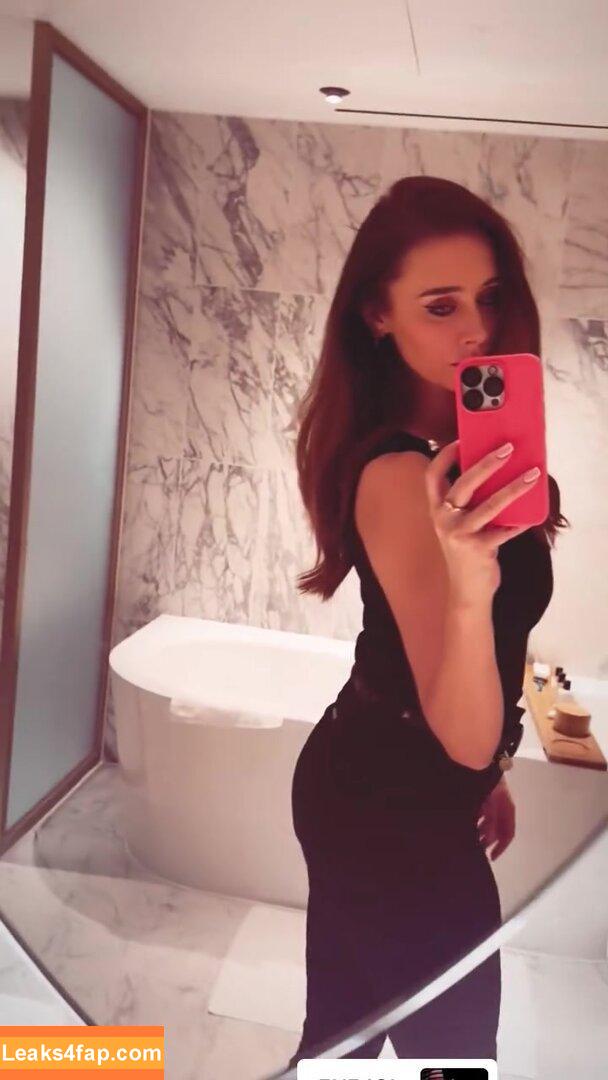 Una Healy / unahealy leaked photo photo #0698