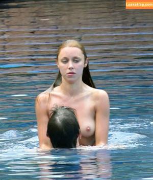 Una Healy фото #0006