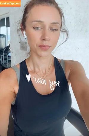 Una Healy фото #0038