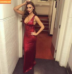 Una Healy photo #0113