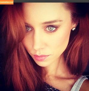 Una Healy photo #0193