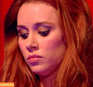 Una Healy photo #0199
