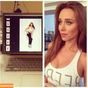 Una Healy photo #0246