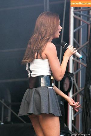 Una Healy photo #0283