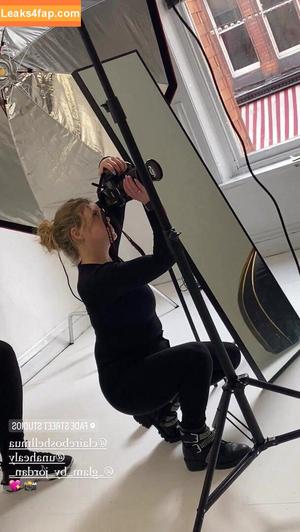 Una Healy photo #0330