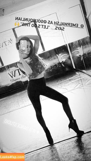 Una Healy photo #0346