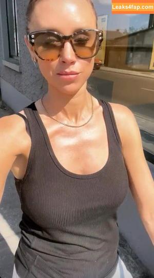 Una Healy photo #0390