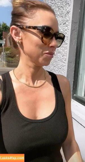 Una Healy photo #0391