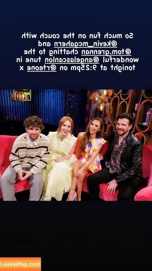 Una Healy photo #0395