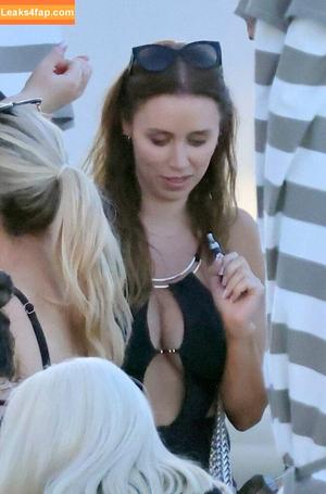 Una Healy photo #0773