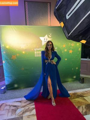 Una Healy photo #1011