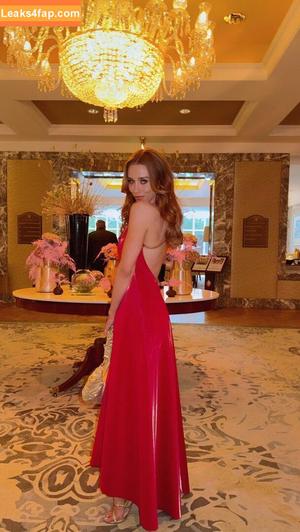 Una Healy фото #1033