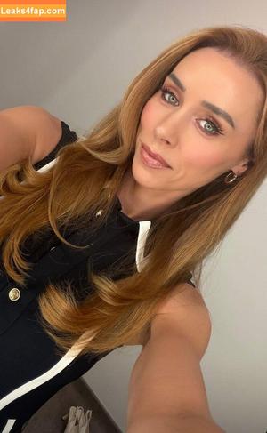 Una Healy фото #1034