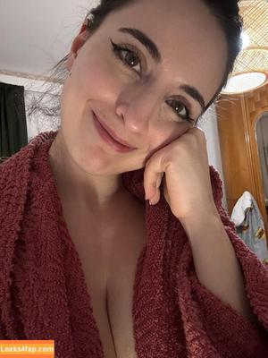 Unasemplicefra photo #0004