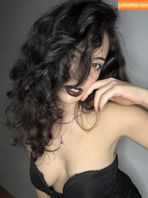 Unasemplicefra photo #0010