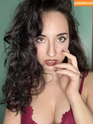 Unasemplicefra photo #0015