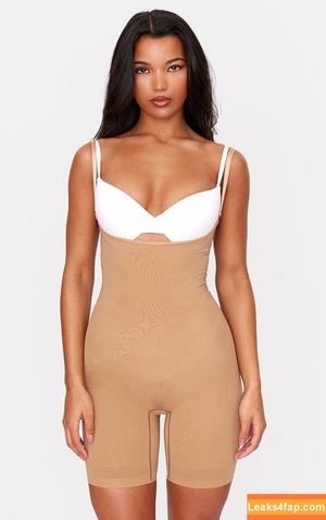 underbust photo #0237