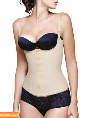 underbust photo #0252