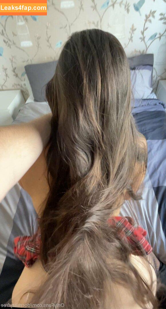 underthescrubs /  leaked photo photo #0009