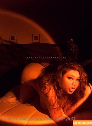 Unicornglitteryblood фото #0095