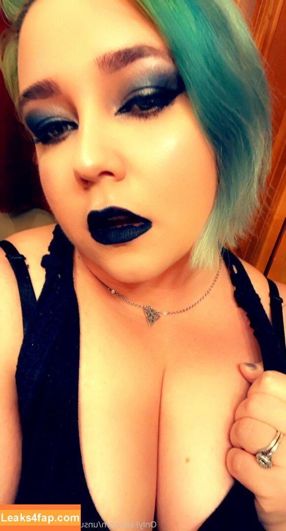 unsupervised_housewife / sunkisspecan79 leaked photo photo #0088