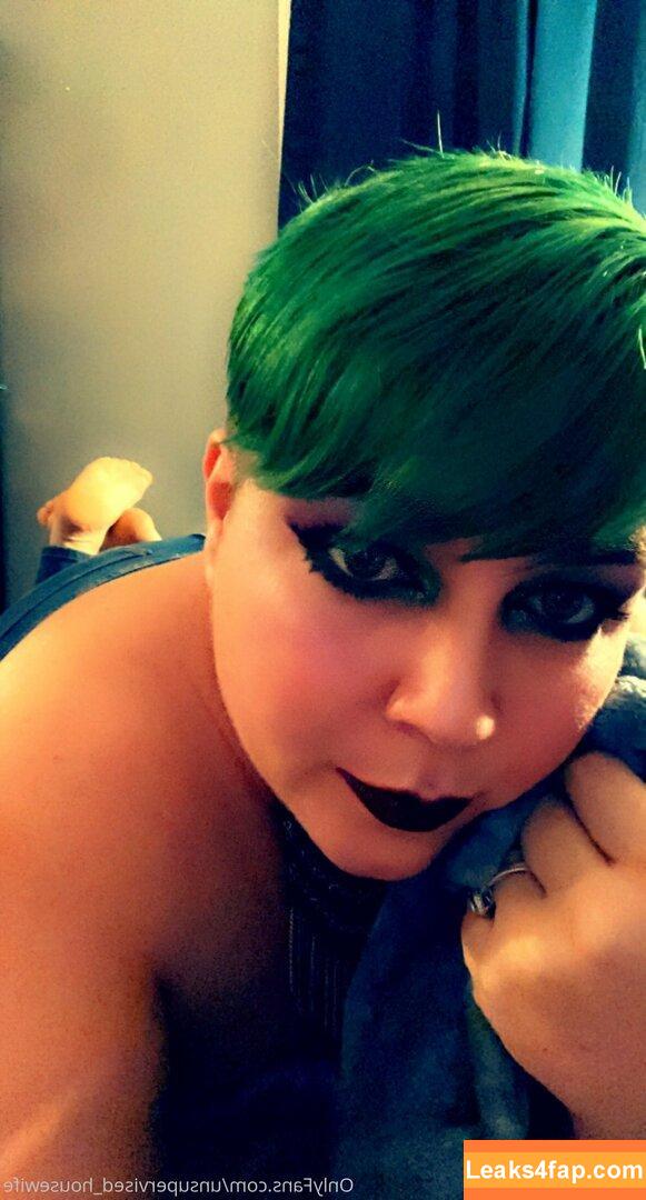 unsupervised_housewife / sunkisspecan79 leaked photo photo #0094
