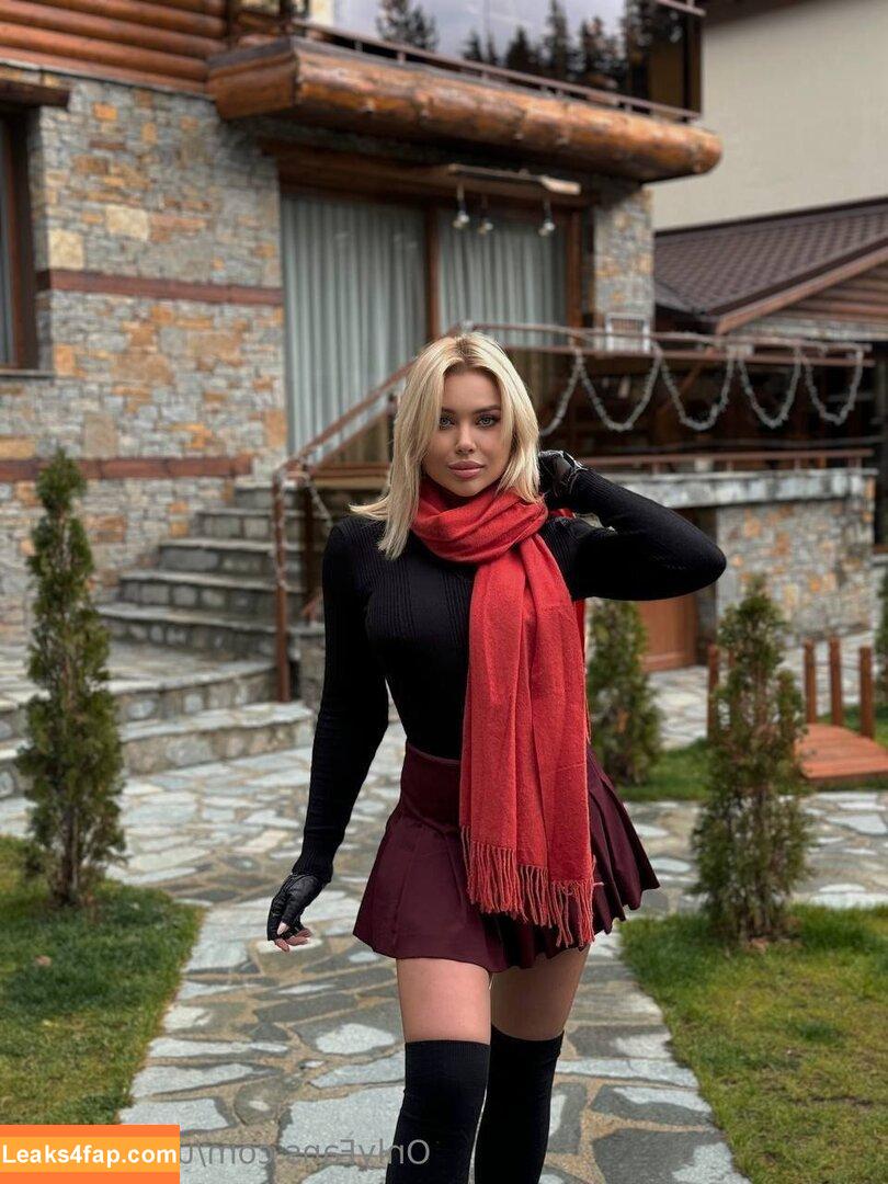 ur_lil_steffy / stephstefsteffi leaked photo photo #0054