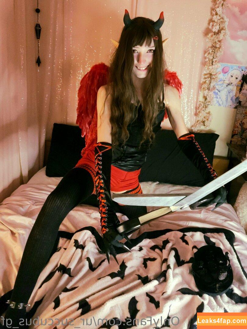 ur_succubus_gf /  leaked photo photo #0109