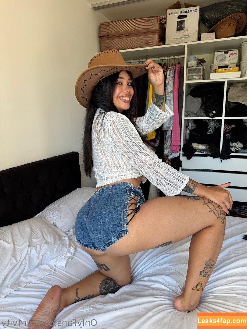 Ur4vity Uravity / u.r.4.v.i.t.y / ur4vity / ur4vity___ слитое фото фото #0193