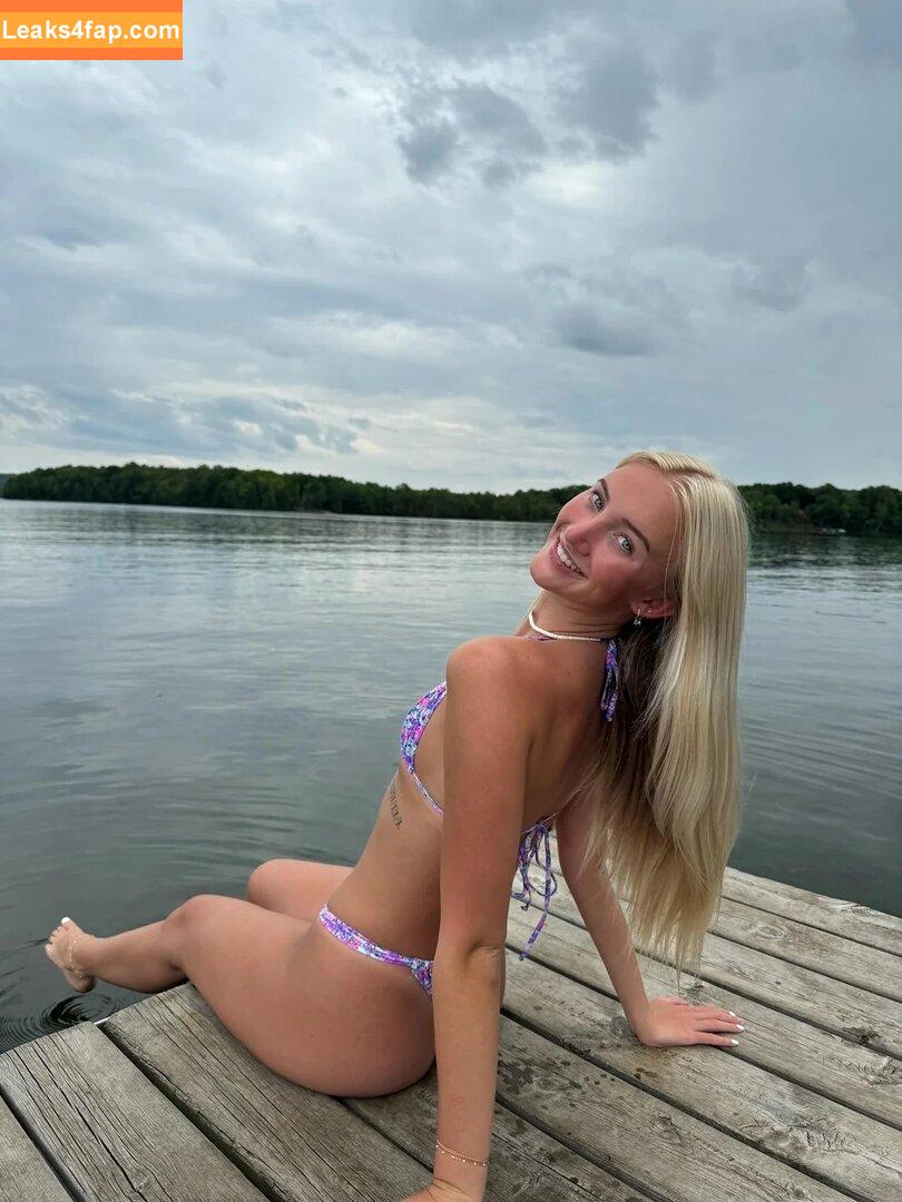 urefavoriteblondevip /  leaked photo photo #0004
