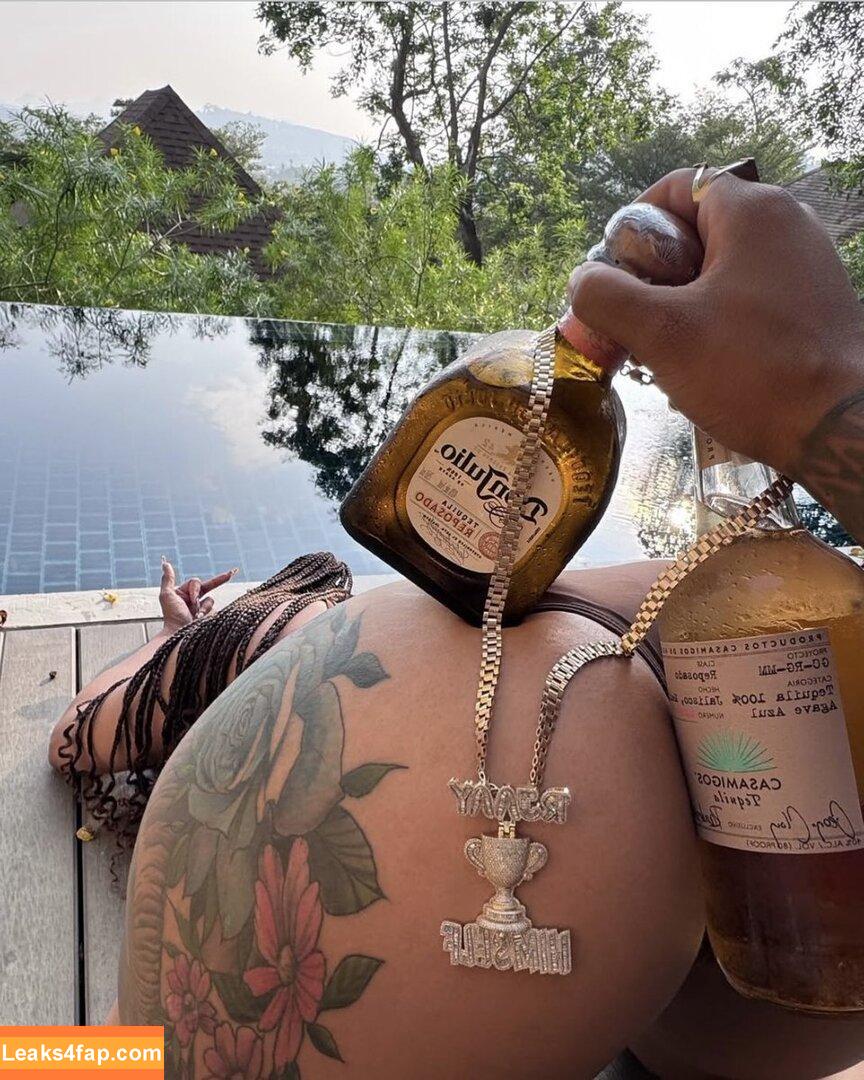 urfavforeign /  leaked photo photo #0005