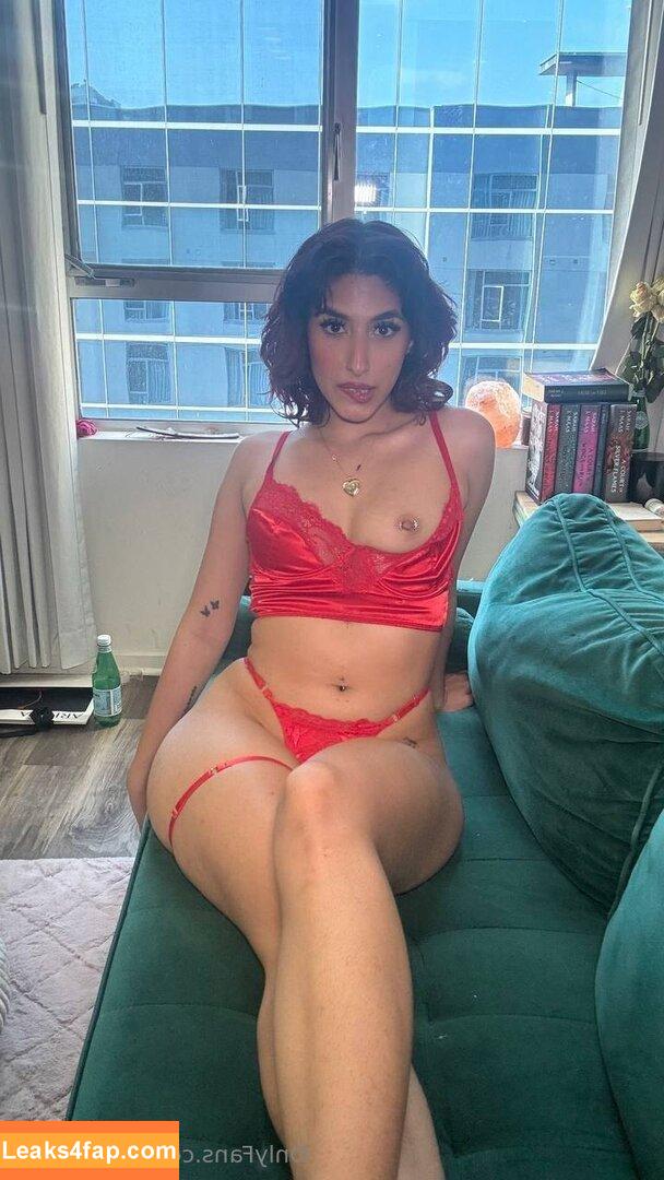 urgrllcrush /  leaked photo photo #0008