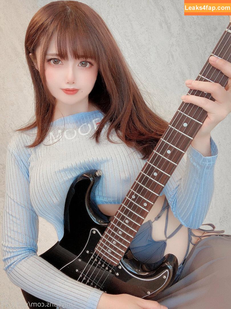 Uri11_27 leaked photo photo #0145