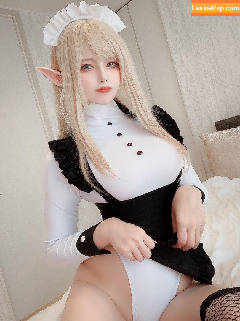 Uri11_27 leaked photo photo #0343