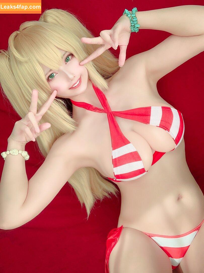 Uri11_27 leaked photo photo #0373