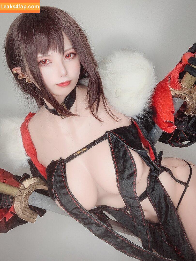Uri11_27 leaked photo photo #0377