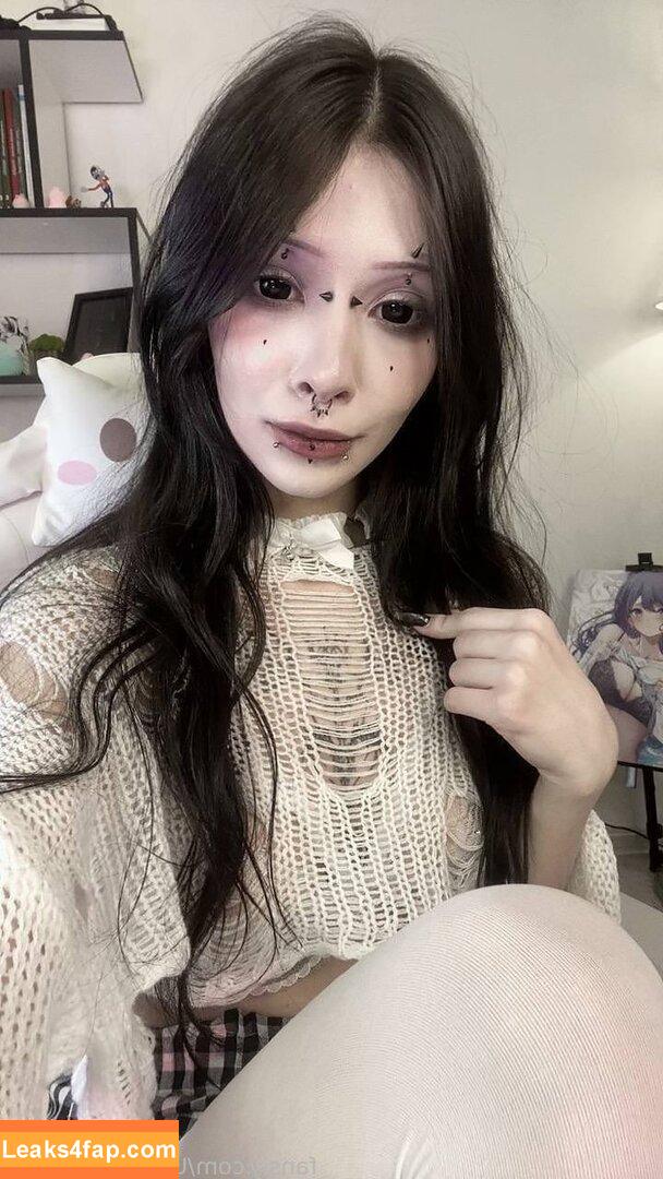 UrShadowAngel /  leaked photo photo #0012