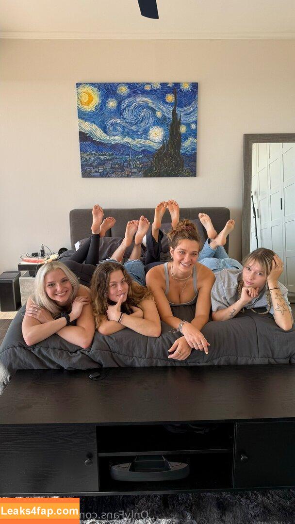 userhayhay / haleebankss / haleebankss2 leaked photo photo #0050