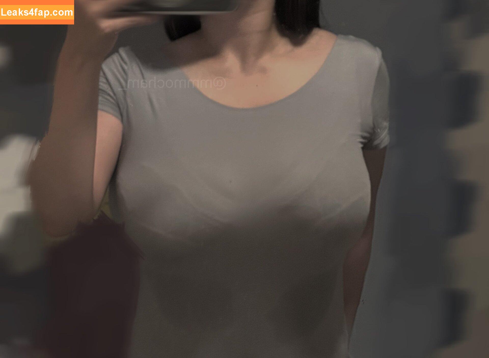 _UTxTU_mom_ / __thatcoolmom__ leaked photo photo #0016