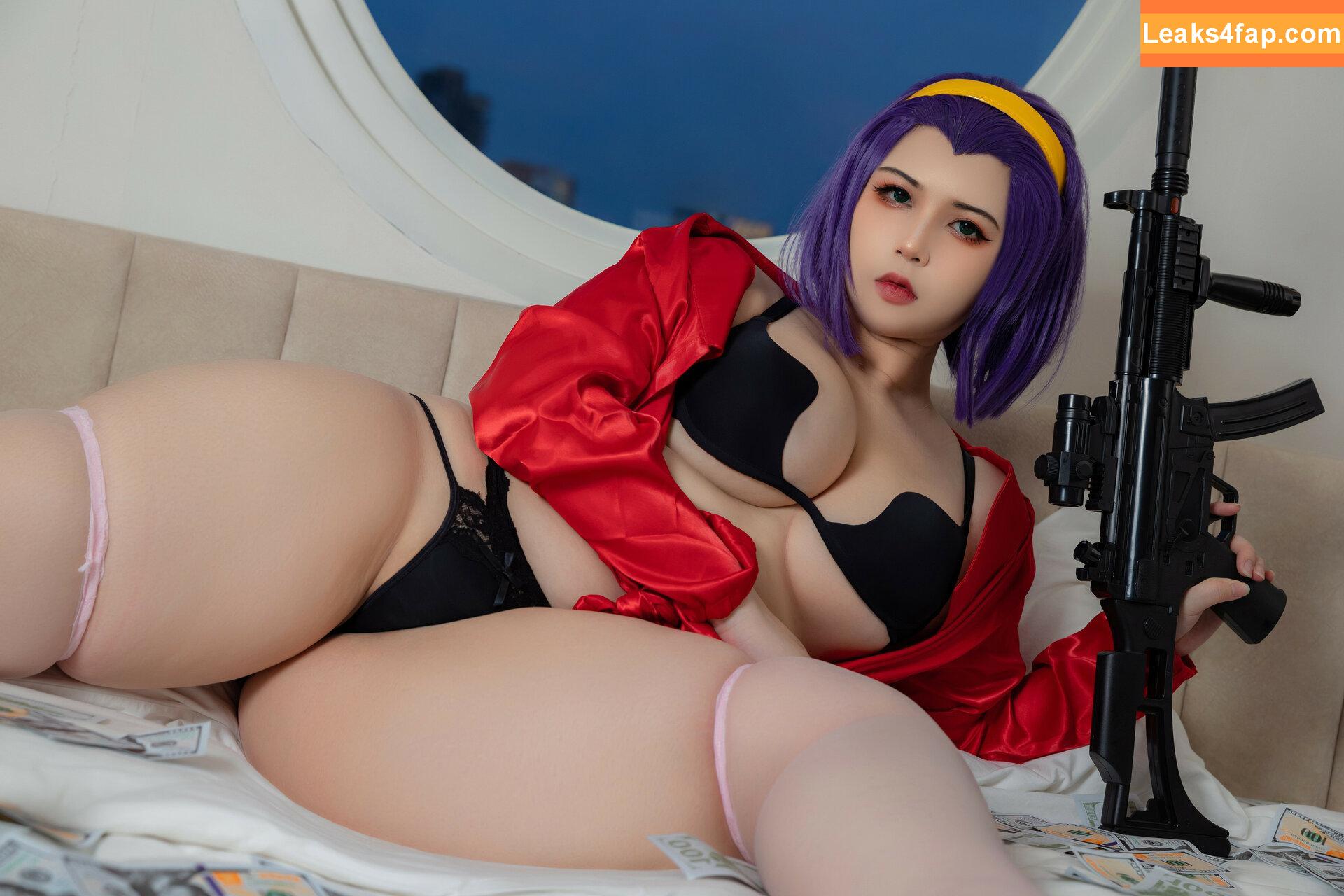 uyuy2907 / https: / uyuychan2907 leaked photo photo #0966