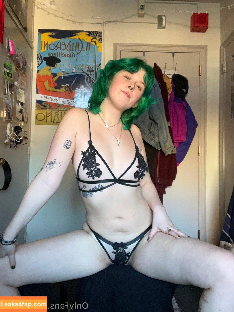 v.carli / vcarli_ leaked photo photo #0012