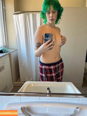v.carli photo #0020